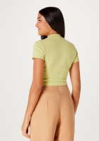 Blusa Básica Feminina Cropped Gola Alta