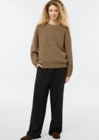 Blus&atilde;o Feminino Em Tric&ocirc; Texturizado