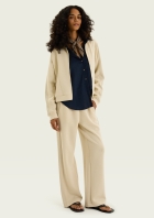 Jaqueta Feminina Oversized Em Modal